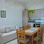 Semesterbostad Casa Sweet *